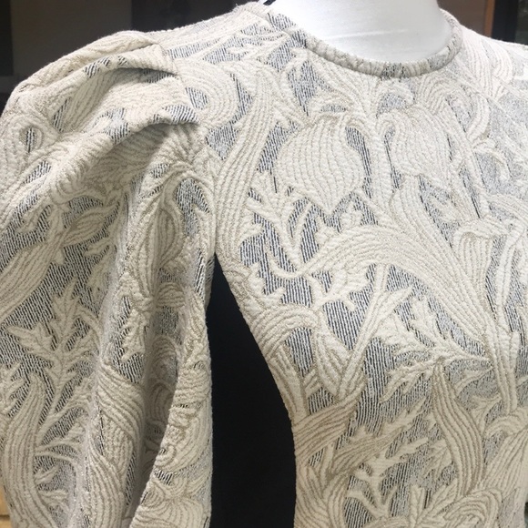 BEBE STUNNING ! Gold & Black Stretch Crop Top S 🌺 - Picture 3 of 13